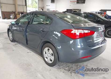 2016 Kia Forte Lx z USA, uszkodzony, nr VIN KNAFK4A65G5613272